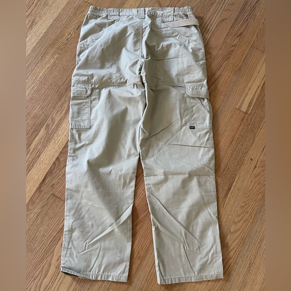 Men’s 5.11 Tactical Khaki Pants Size: 36x32 - Picture 3 of 3
